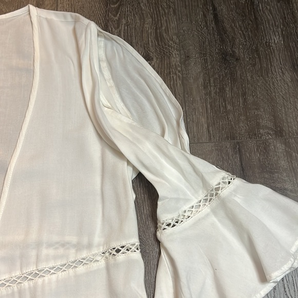 NWOT - Oasis 🇬🇧 Cold Shoulder Cover Up - Picture 2 of 6